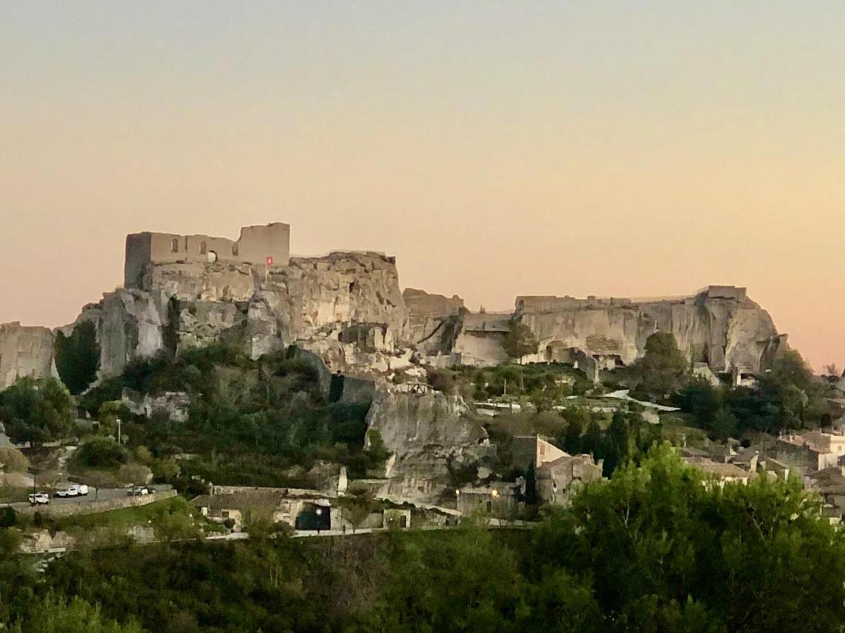 Lou Meinado Saint-Martin-de-Crau Buitenkant foto